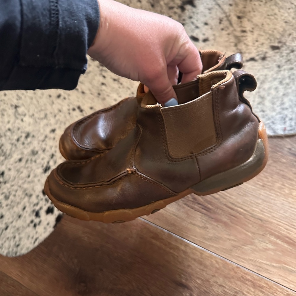 Twisted X slip on moc shoes Youth 5